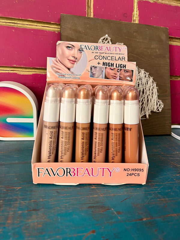 Corrector e iluminador favor 1pz